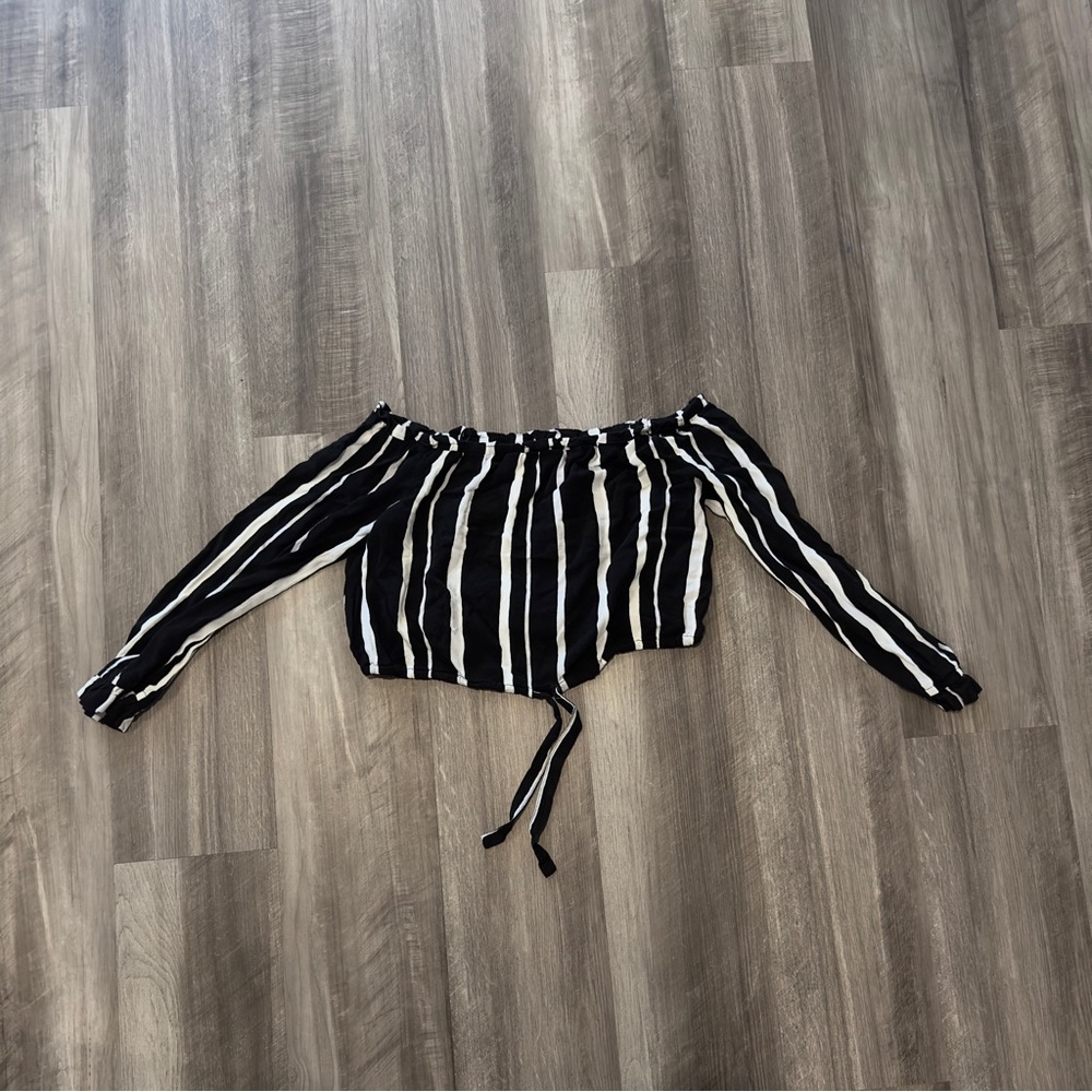Black & White Off The Shoulder Crop Top